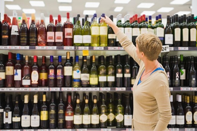 Uwaga: zezwolenia na sprzedaż napojów alkoholowych